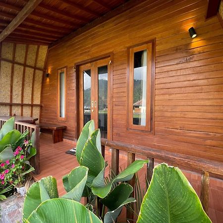 Kubupenlokan Volcano Cabins מראה חיצוני תמונה